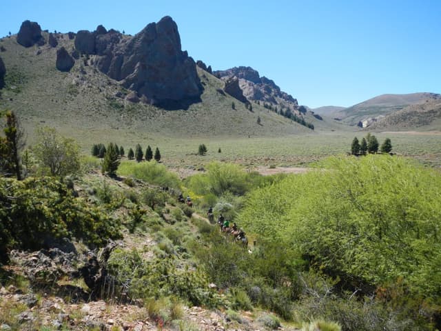 San Carlos de Bariloche Tour Horseback Riding with Lunch and Transfer from Bariloche