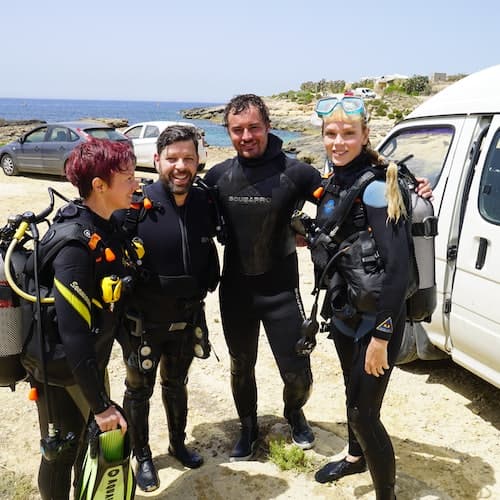 Qala Ticket 1 dia de mergulho (2 mergulhos) com um instrutor profissional em Gozo