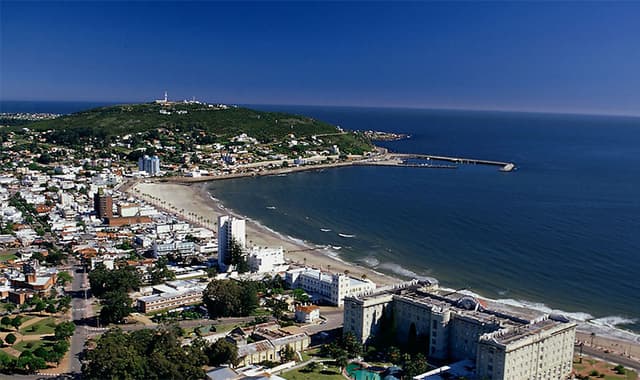 Montevideo Tour Recorrido por la ciudad de Punta del Este desde Montevideo