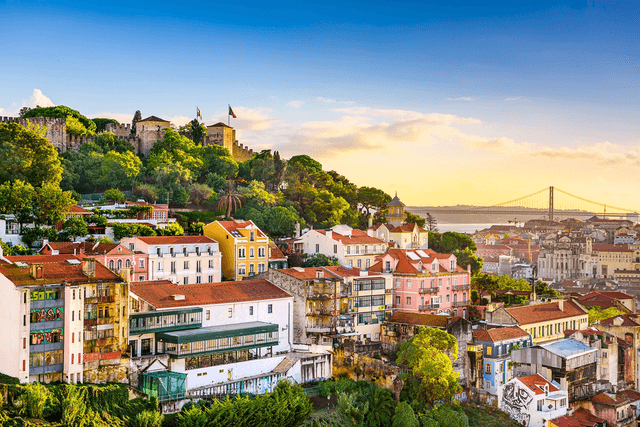 Lisboa Tour Tour a pie en portugués con un amigo local en Lisboa 