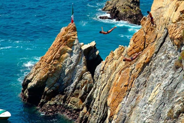 Acapulco de Juárez Tour City tour em Acapulco e Penhascos