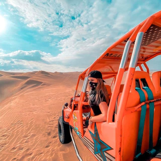 Lima Tour Golden Sunset Escape: Islas Balletas Island and Huacachina Oasis