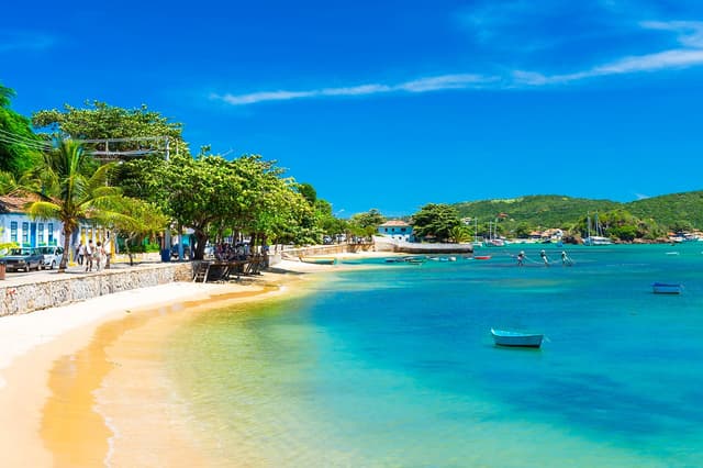 Armação dos Búzios Tour Tour a Búzios saindo de Rio com passeio de barco, city tour e almoço
