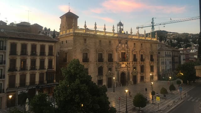 Granada Tour Guided tour of Granada&#39;s must-see attractions