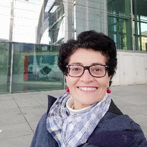 Mari (Guía Oficial)