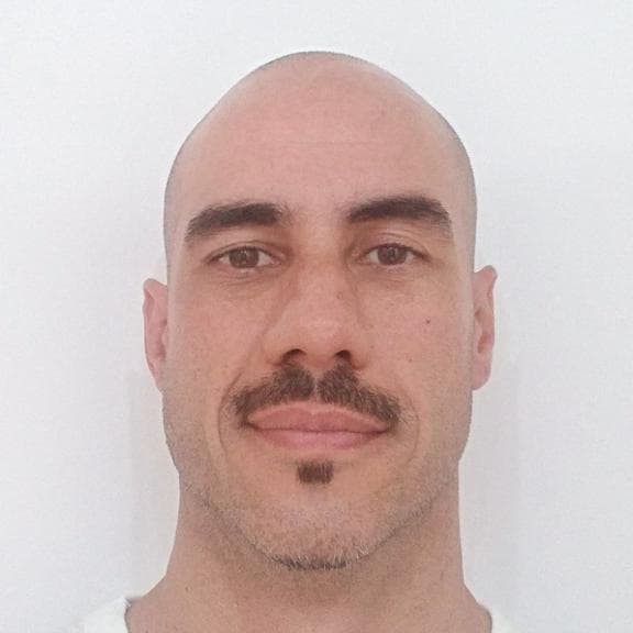 Emiliano (Guia Oficial)
