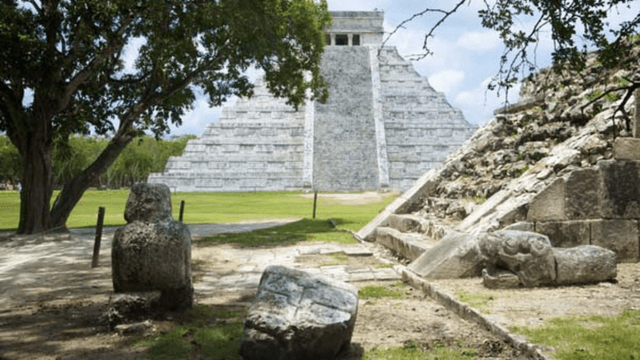 Cancún Tour Tour em Chichén Itzá no México