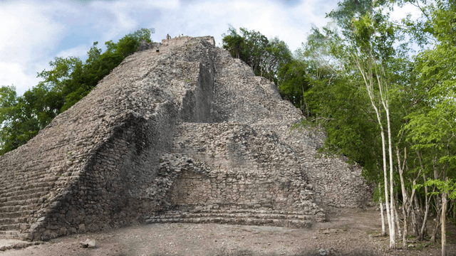 Cancún Tour Tour em Cobá e Xel-há no México