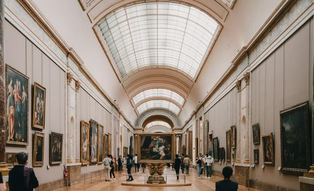 Paris Tour Tour pelo Louvre para crianças