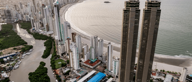 Itajaí Tour City Tour em Balneário Camboriú saindo de Itajaí 