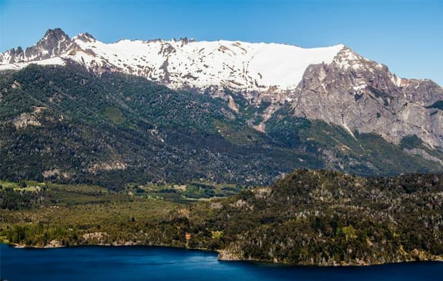 San Carlos de Bariloche Tour Circuito Chico com subida ao Cerro Campanario e Cerro Catedral com subida panorâmica saindo de Bariloche