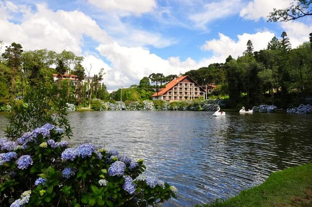 Gramado Tour Tour Gramado e Canela com Compras