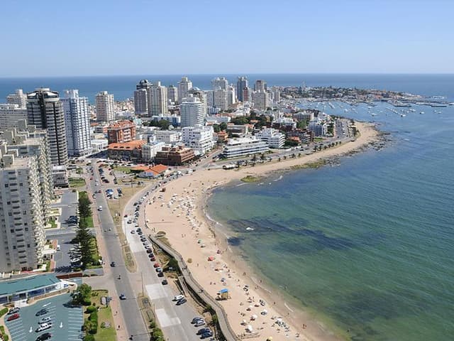 Montevideo Tour City Tour Punta Del Este + Casa Pueblo + Almoço  saindo de Montevidéu