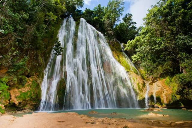 Punta Cana Tour Samaná Cascada e Cayo