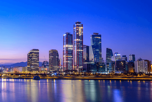 Seoul Tour Private Tour in Portuguese with Local Friend in Seoul (4 hours)