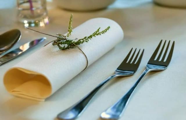 Roma Tour Luxury dinner with paired wine tasting