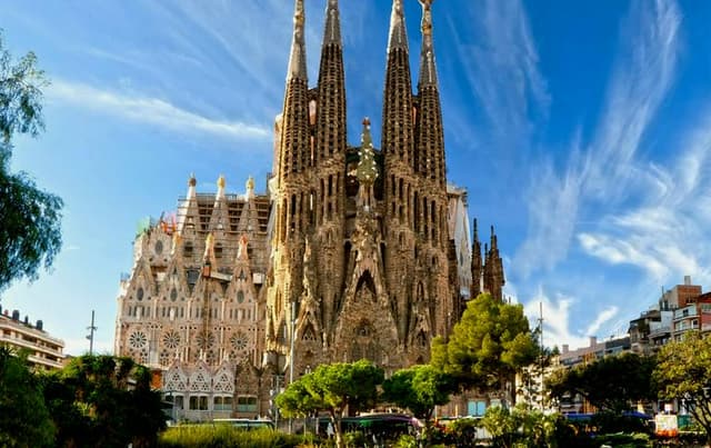 Barcelona Tour Tour Barcelona - Sagrada Familia and Park Guell