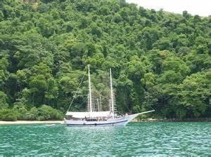 Paraty Tour Passeio de escuna com snorkelling em Paraty