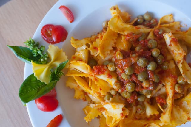 Genoa Tour Compartilhe seu Pasta Love: aula de massa e tiramisu em pequenos grupos na casa de um morador local em Gênova