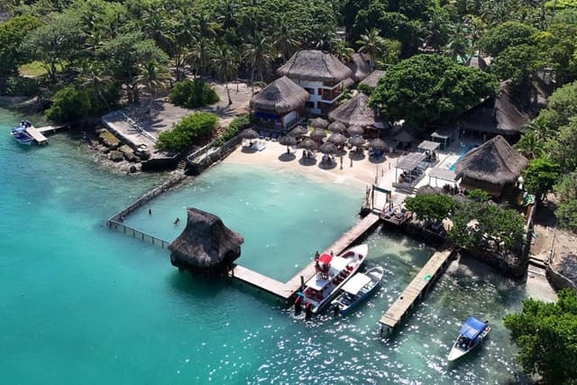 Cartagena Ticket Isla del Sol, localizada nas Ilhas do Rosário, de Cartagena