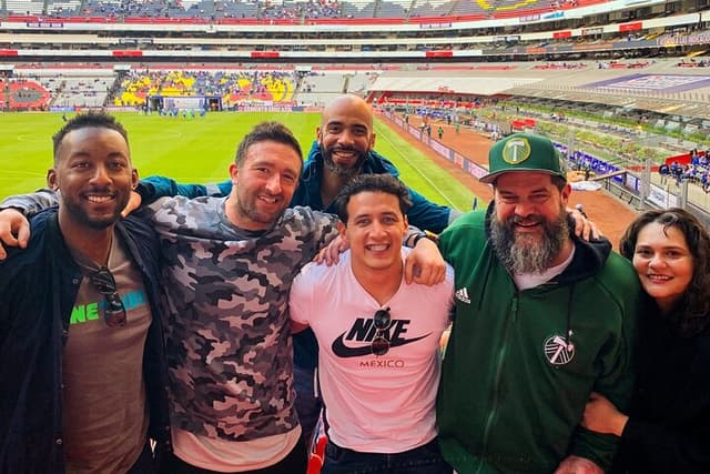 Mexico City Tour Cidade do México: Participe de uma experiência de jogo de futebol com os moradores locais