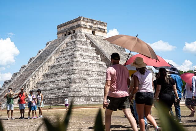 Cancún Tour Chichén Itzá, Valladolid e Cenote com degustação de tequila
