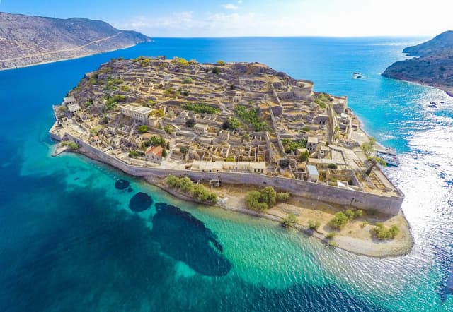 Grécia Tour Excursão Spinalonga com Panagia Kera e Agios Nikolaos